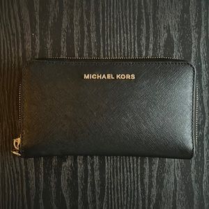 Michael Kors Black Saffiano Zip Wallet with Gold Logo